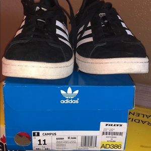 Men’s size 11 Adidas Campus shoes.